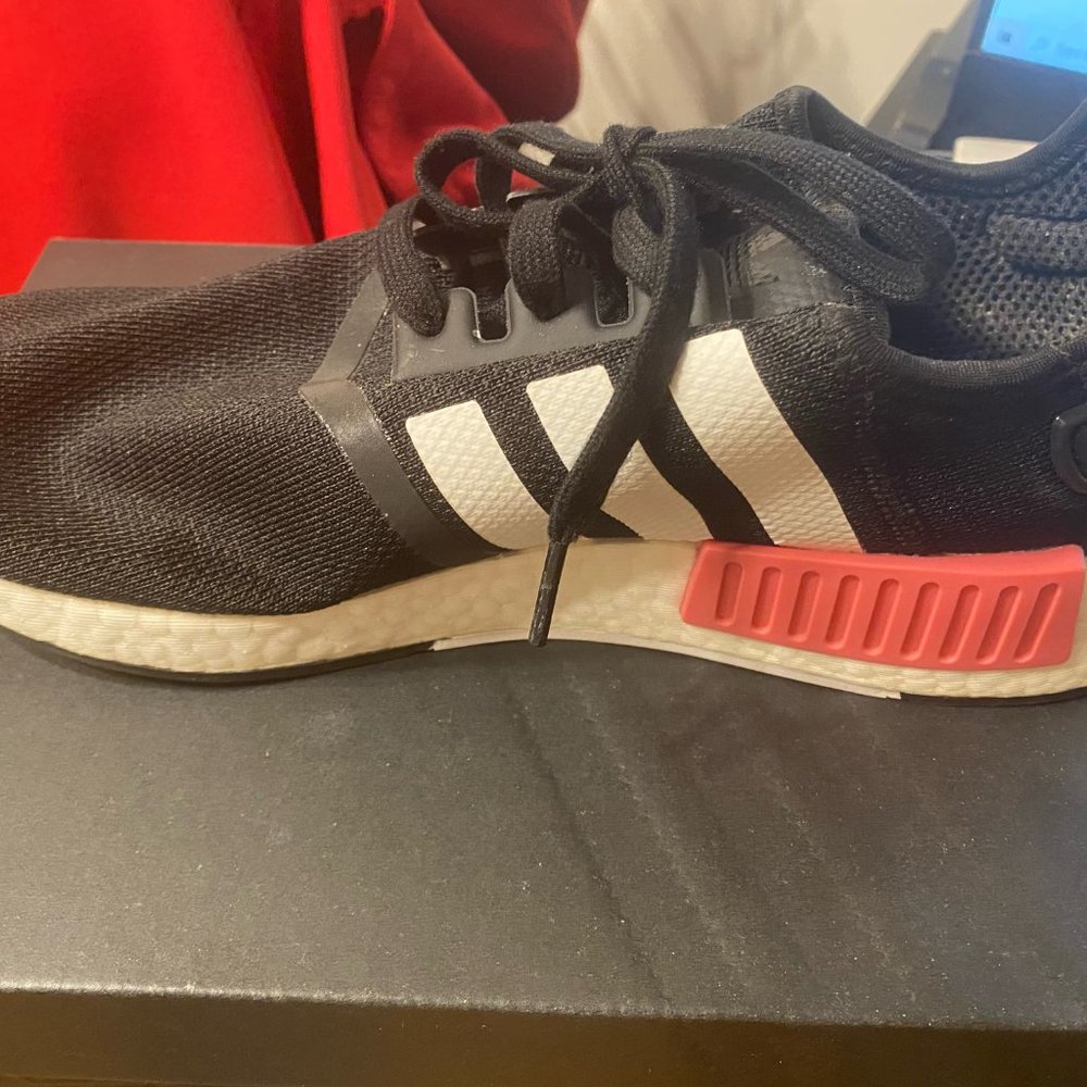 Addidas NMD _ R1 W - Picture 3 of 5